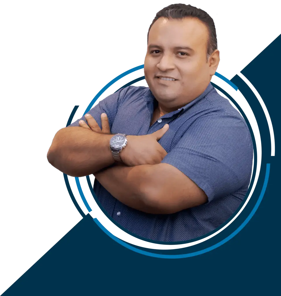 Experto en marketing digital y branding, utilizando inteligencia artificial y herramientas avanzadas para potenciar la presencia online de negocios y empresas.